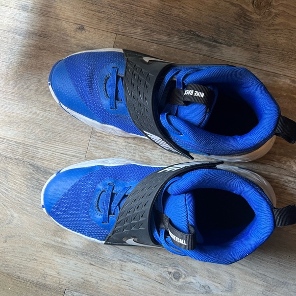 Nike Team Hustle D12 - Picture 7 of 12